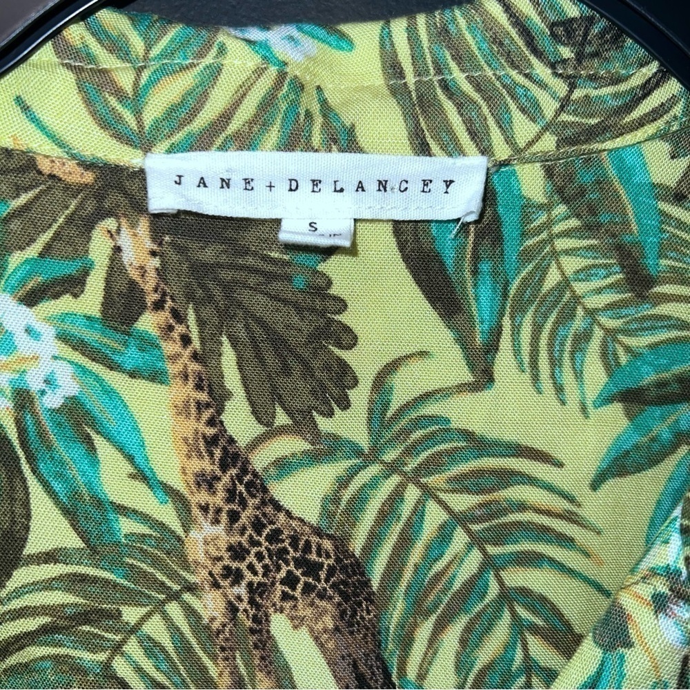 JANE + DELANCEY Women set Green Jungle Print Button Down Shirt XL Animals Zebra - Picture 3 of 17
